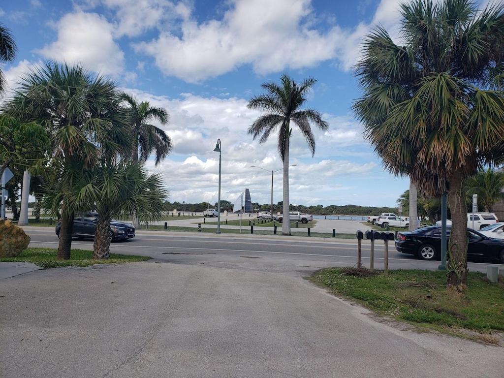 Island-Life! A Daire Fort Pierce Dış mekan fotoğraf