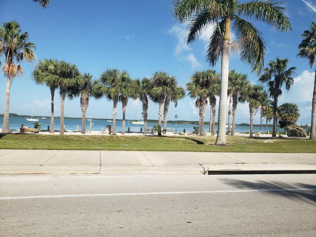 Island-Life! A Daire Fort Pierce Dış mekan fotoğraf